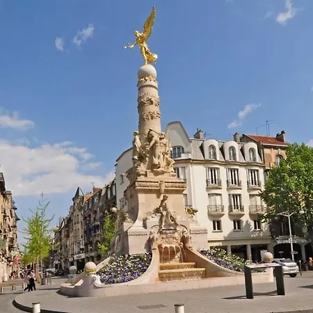 L'elitys With Parking - Reims-hypercentre *